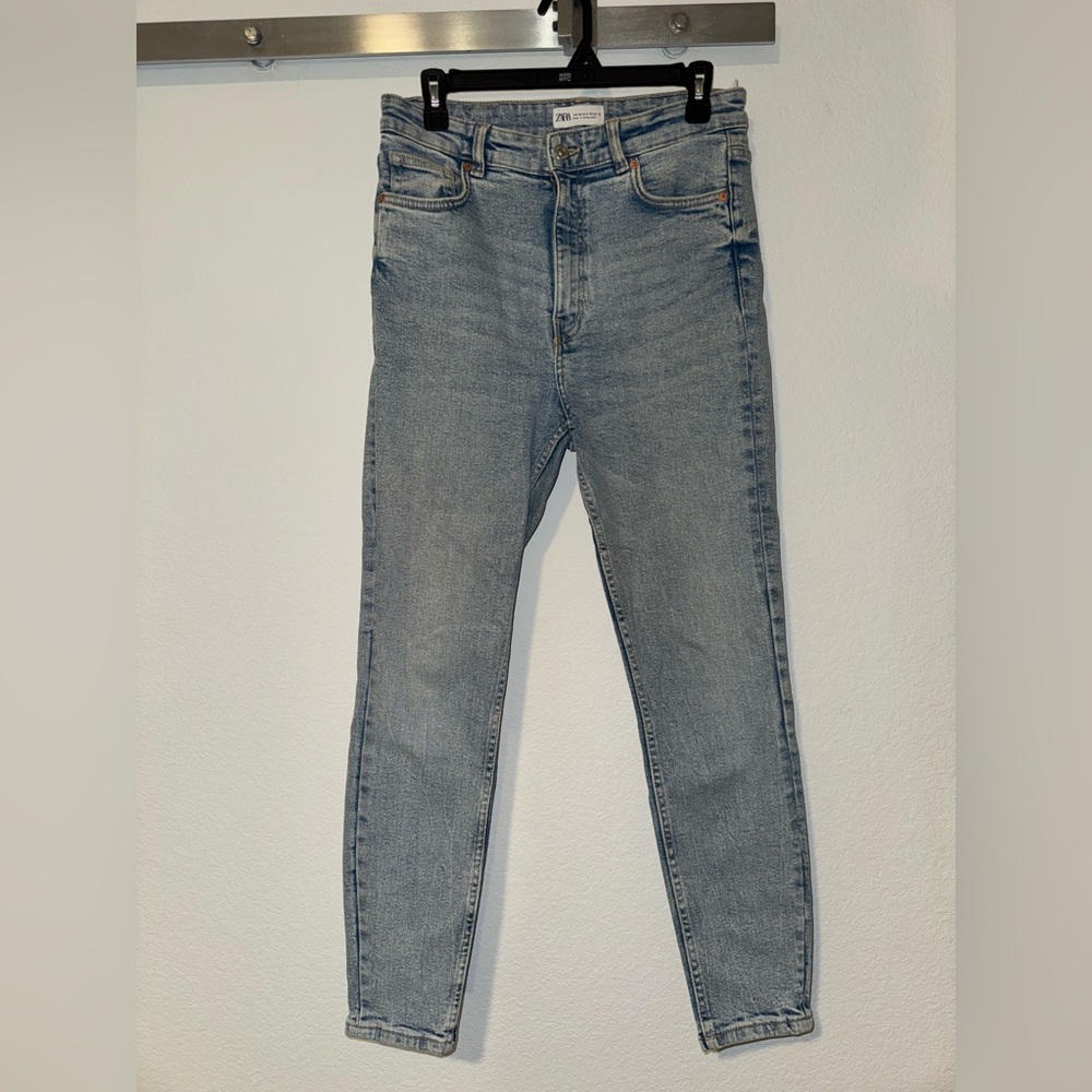 Skinny jeans